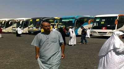 270 معتمرا يغادرون ميناء نويبع