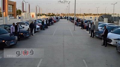 بالصور.. تجمع لأصحاب سيارات هيونداي ألنترا