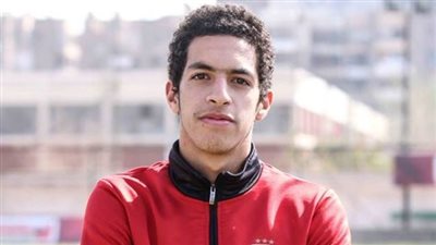 تدريبات تأهيلية لثنائي الأهلي في المران الصباحي بالتتش