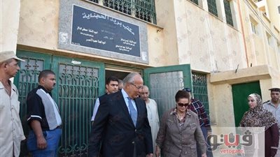 بالصور.. وزير التنمية المحلية يتفقد قرية «الحجناية» في البحيرة