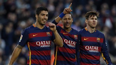 «ميسي ونيمار وسواريز» في هجوم برشلونة أمام إسبانيول