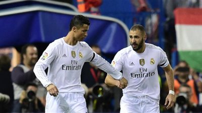 زيدان يتسلح بـ«رونالدو وبنزيمة» لعبور فالنسيا بالليجا