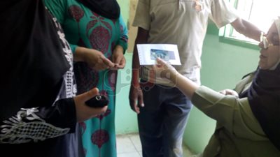 تسليم فيزا كارد معاش تضامن وكرامة لـ 60 أسرة بالدقهلية