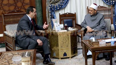 بالفيديو.. «الطيب»: الأزهر حريص على تقديم الصورة الحقيقية للإسلام