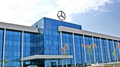 مرسيدس تكشف النقاب عن 3 إصدارات جديدة من سيارتها g-class