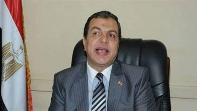 «سعفان» يلتقي اللجنة النقابية بـ«القوى العاملة»