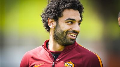 محمد صلاح يتدرب مع روما استعدادا لمواجهة بولونيا