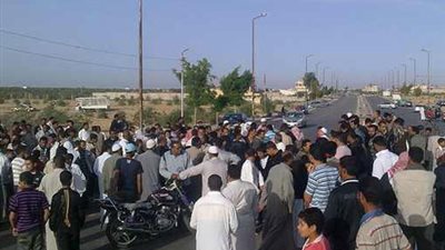 أهالي 3 قرى ببني سويف يقطعون الطريق احتجاجًا على انقطاع المياه