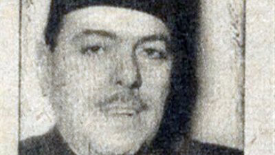 موظف عام في مصر يعمل مع 28 رئيسا للوزراء