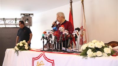 مرتضى منصور: مدير فني عالمي للزمالك ضمن حل أزمة عبدالله السعيد