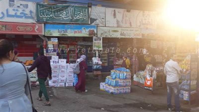 صاحب كشك بشبرا يوزع العصائر والسناكس مجانا على مرضى السرطان وذوي الاحتياجات الخاصة