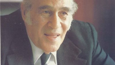 حرمان مصطفى أمين من الكتابة بسبب الحزب الوطني