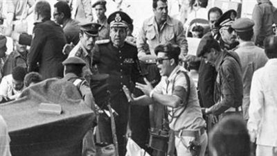 أوراق من ذاكرة مصور اغتيال السادات.. قناص اللحظات الصعبة