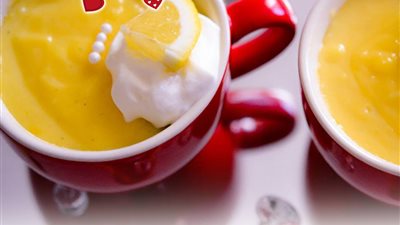 احتفلي بـ«الفالنتين» واصنعي كيك الشوكولا بكريمة الليمون لزوجك