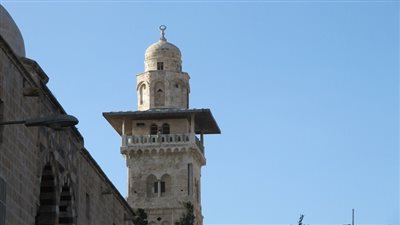 إسرائيل تفرض أول غرامة على مسجد رفع الأذان في مدينة اللد