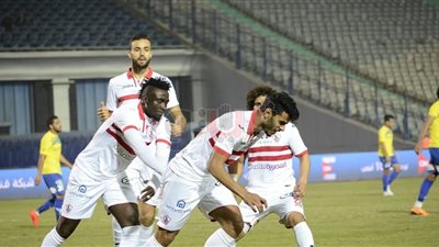 الزمالك يعد بصرف مستحقات لاعبيه حال الفوز على سموحة