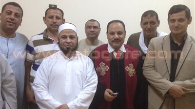 «الكنيسة» تنظم حفل إفطار وجمعية «أرض الكنانة» تكرم الأقباط في المنيا