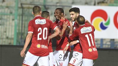 الأهلي يستبعد 12 لاعبا من قائمة المقاولون العرب