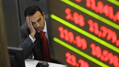 تداعي انهيار البورصات وتراجع «البيتكوين» في الأسواق المالية