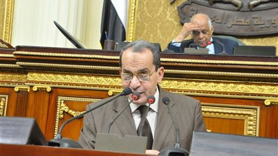 وزير الزراعة: تسلمنا مليونا و300 ألف طن قمح حتى الآن