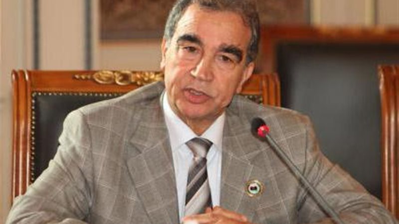 عمر الشكماك وكيل
