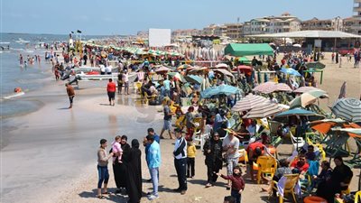 إنقاذ 31 حالة غرق وإعادة 85 طفلا تائها لذويهم باحتفالات شم النسيم بدمياط