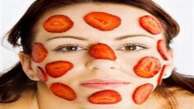 ماسك الفراولة لنضارة البشرة الدهنية