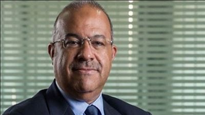 التموين تبحث مع مواني دبي خطة الاستثمار في السخنة والسويس