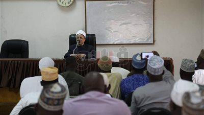 أمين البحوث الإسلامية يلتقي الأئمة الوافدين من مختلف دول العالم