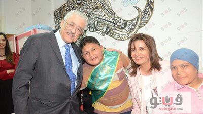 بالصور.. وزيرة الهجرة تزور المصابين بمرض ألزهايمر في دار «أمي وأبي»