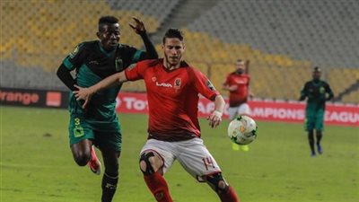 رمضان صبحي وحسين الشحات يقودان الأهلي أمام سيمبا