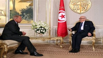 أبوالغيط يبحث مع السبسي ملف التسوية في ليبيا والقضية الفلسطينية