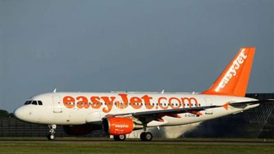 عطل فني يؤخر طائرة فيينا 15 ساعة بمطار القاهرة