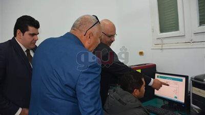 محافظ الوادي الجديد يتفقد اختبارات «المجلس التطوعي للشباب» (صور)