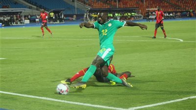 السنغال تتأهل لدورالـ8 بالفوز على أوغندا.. وماني يتصدر الهدافين