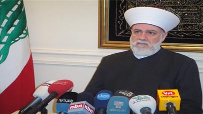 رئيس حزب لبناني يدعو للحوار حول سلاح المقاومة بعد دفاع حزب الله عن الأسد