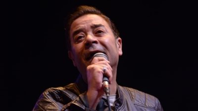 مدحت صالح يختتم احتفالية «الربيع» بالأهلي (صور)