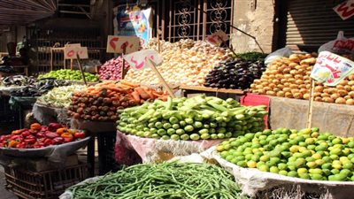 استقرار أسعار الخضراوات.. والفلفل الألوان يسجل 9 جنيهات