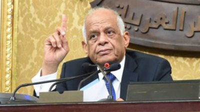 «عبد العال» يحيل قانون «التأمين الصحي» إلى لجنة برلمانية