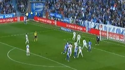 ريـال مدريد يسقط بخسارة قاتلة أمام ديبورتيفو ألافيس (فيديو)