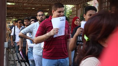 اختبارات القدرات 2019 | توافد كثيف لطلاب الثانوية على مقرات اختبارات القدرات (صور)