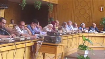 بالفيديو.. محافظ الإسماعيلية يستعرض استعدادات العام الدراسي الجديد