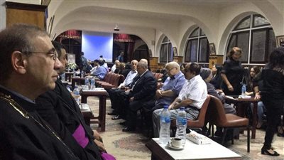 أسرة الأنبا بيشوي تتلقى واجب العزاء في «الملاك ميخائيل» بشيراتون