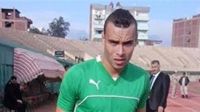 إصابة بازوكا تربك حسابات محمد عمر قبل مواجهة الزمالك