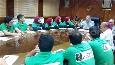 بالصور.. محافظ كفر الشيخ يلتقي بفريق ألوان للمشاركة في «حلوة يا بلدي»