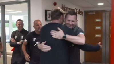 ليفربول يحتفي بعودة 