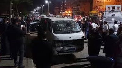 أمن القاهرة يحبط مخطط «الهروب الكبير».. 9 مساجين حاولوا الهرب من سيارة ترحيلات أعلى أوتوستراد المعادي.. متهم حاول الاستيلاء على طبنجة ضابط وأمين شرطة تصدى له.. والداخلية تكثف جهودها لضبط سجي