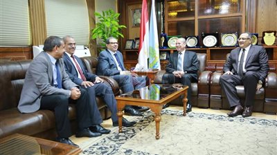 وزير القوى العاملة يصل كفر الشيخ لافتتاح ملتقى السلامة والصحة المهنية