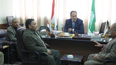 تفاصيل اجتماع وكيل وزارة قوى الشرقية ومديري المناطق (صور )