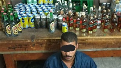 بالصور.. التحفظ على 14 ألف زجاجة خمور بحوزة شاب في الشرقية